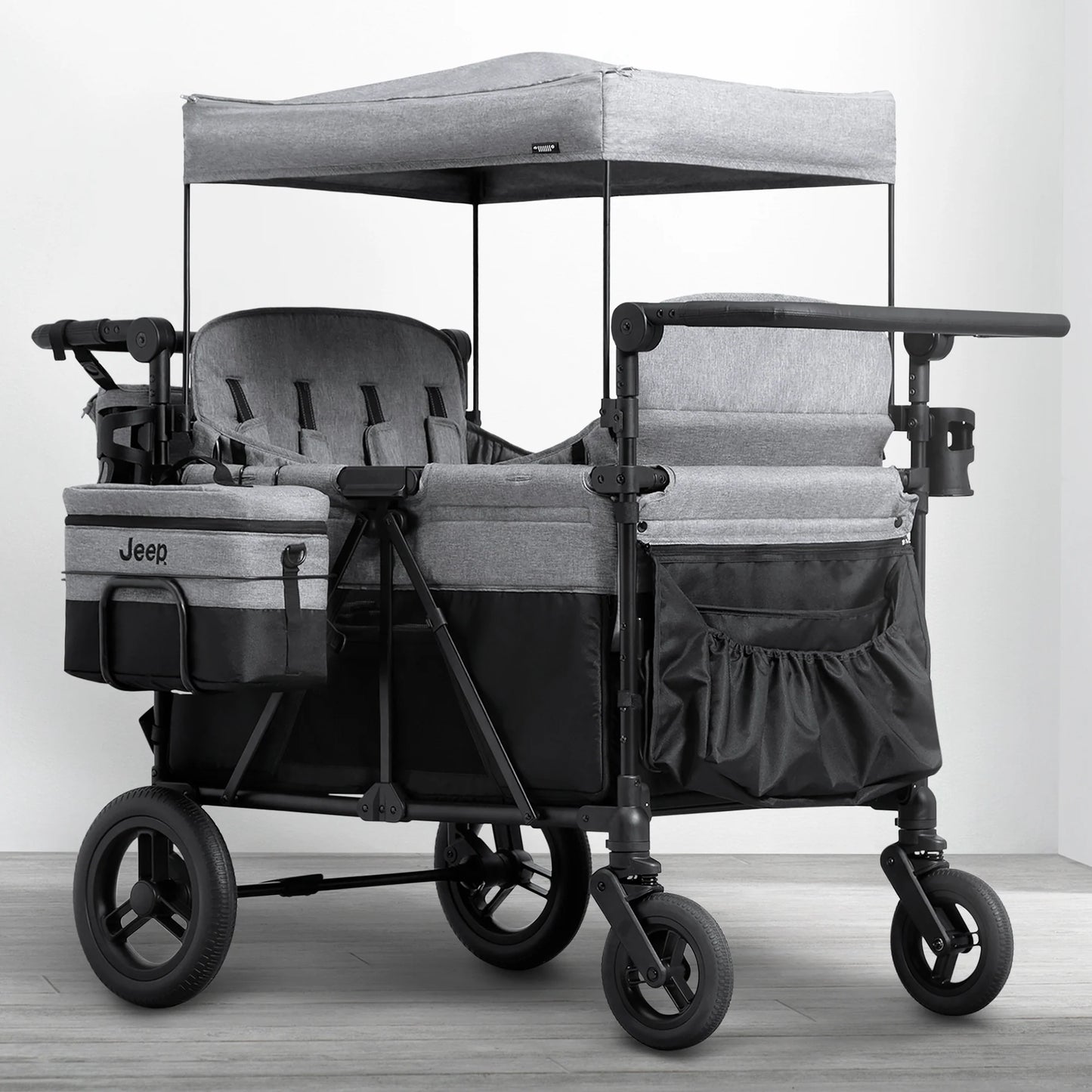 Carrito-Paseador Jeep Wrangler Deluxe para 4 Niños – Capota Desmontable, Bolsa Térmica, Asientos Modulares, Almacenamiento XXL, Ruedas Antipinchazos, Manillares Ajustables