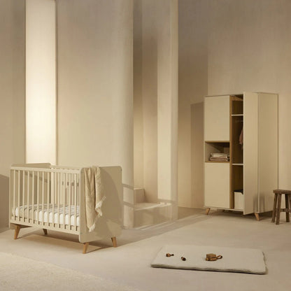 2025 Cuna Quax Loft – Diseño escandinavo, somier con altura ajustable | 60x120 cm | Greige y madera de haya | Certificación FSC | Con somier, sin colchón