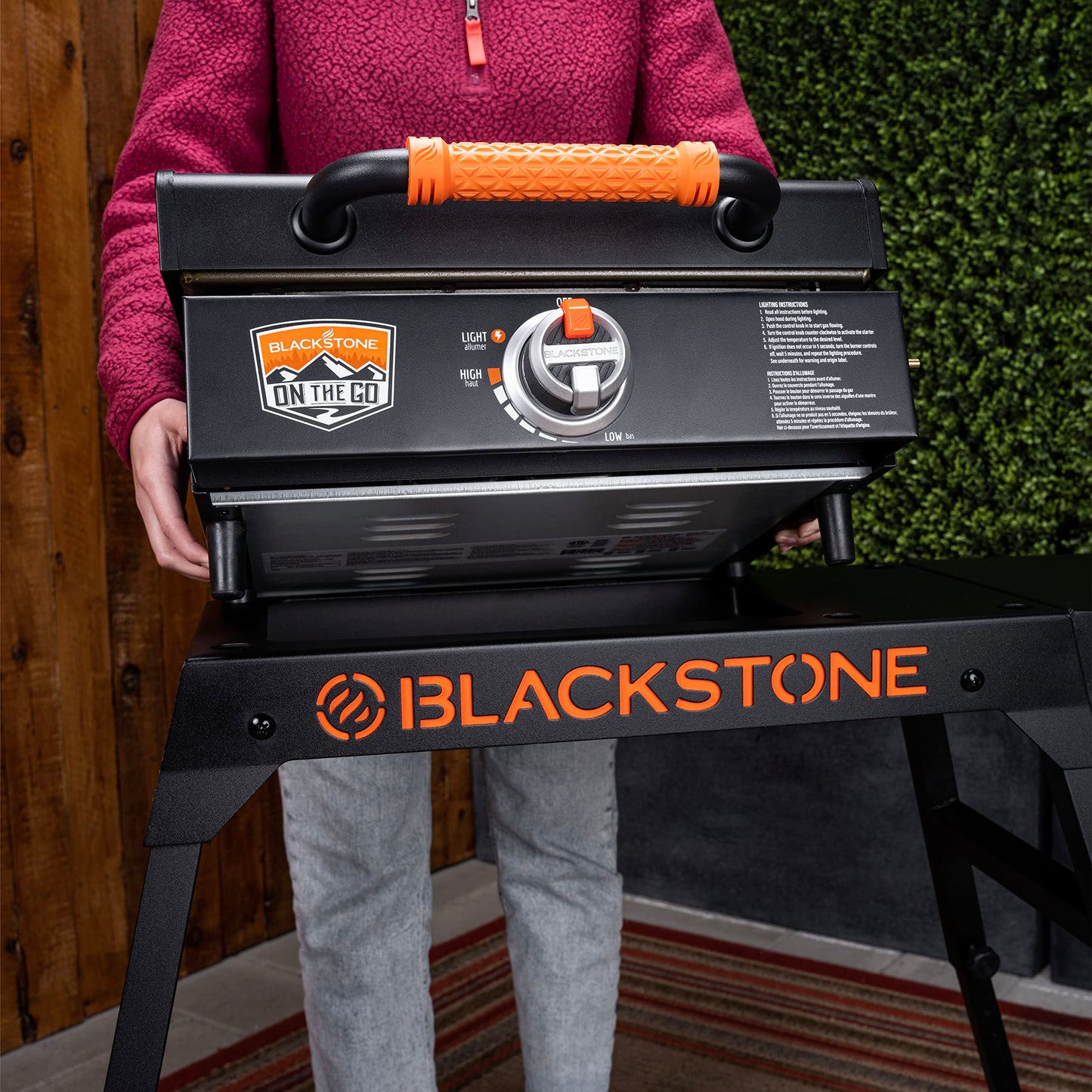 2025 Blackstone Soporte Universal para Plancha con Piernas Ajustables y Estante Lateral